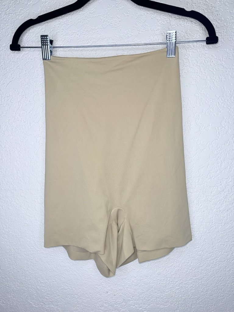 Assets By Spanx Women's 2xl High Waist Shaping Shorts Nude Beige Shapewear X1